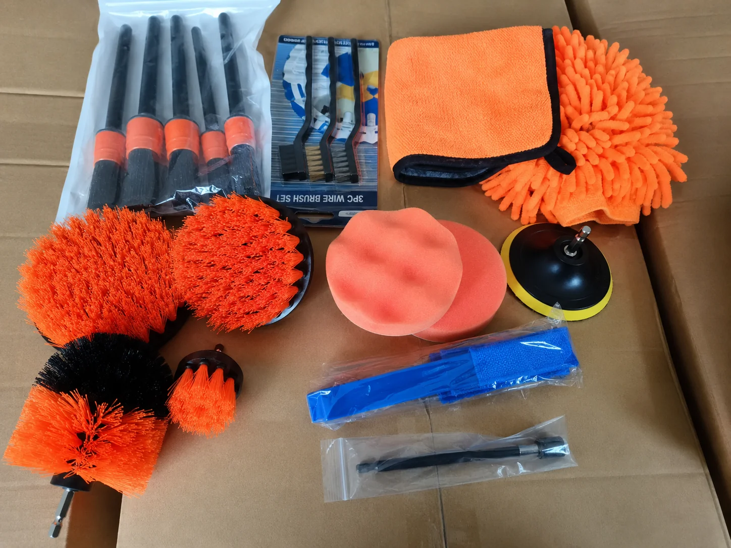 Drill Brush & Buffing Pad Pro Cleaning Kit for Detailing Shops thumbnail
