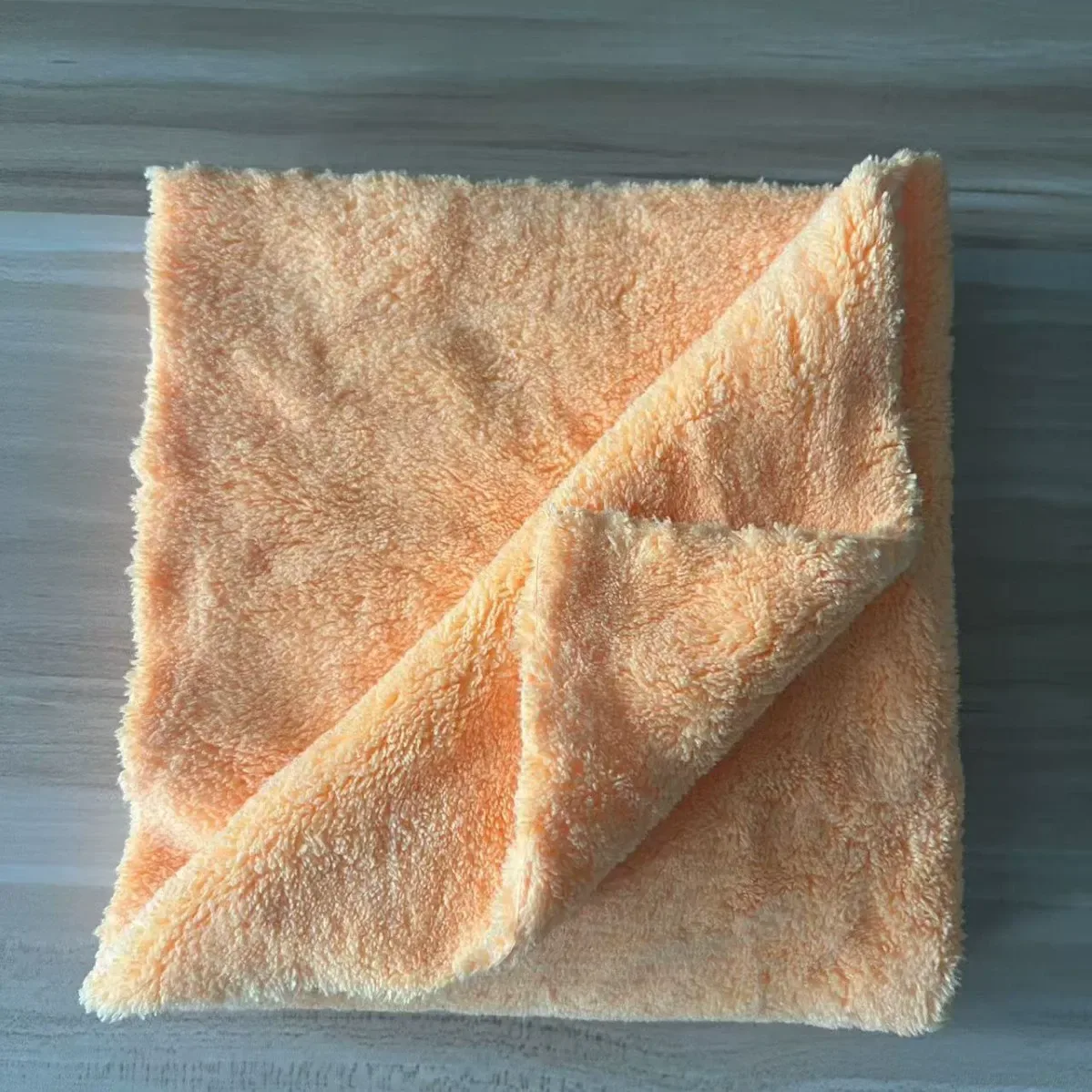 Edgeless Plush Microfiber Towel for Car Care view 4