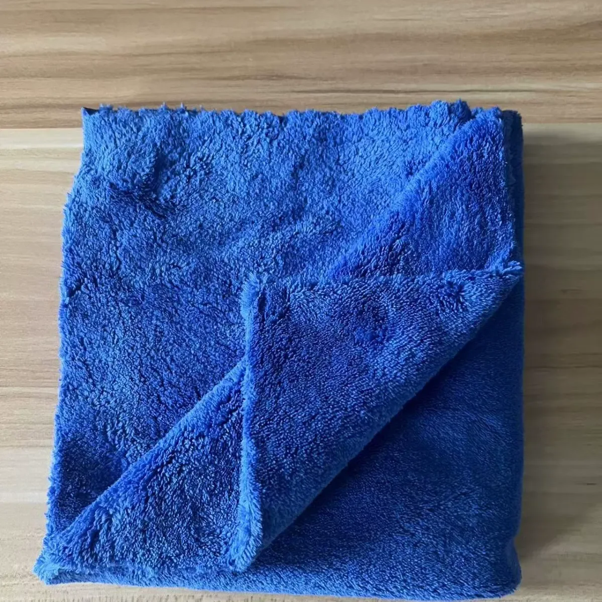 Edgeless Plush Microfiber Towel for Car Care view 7