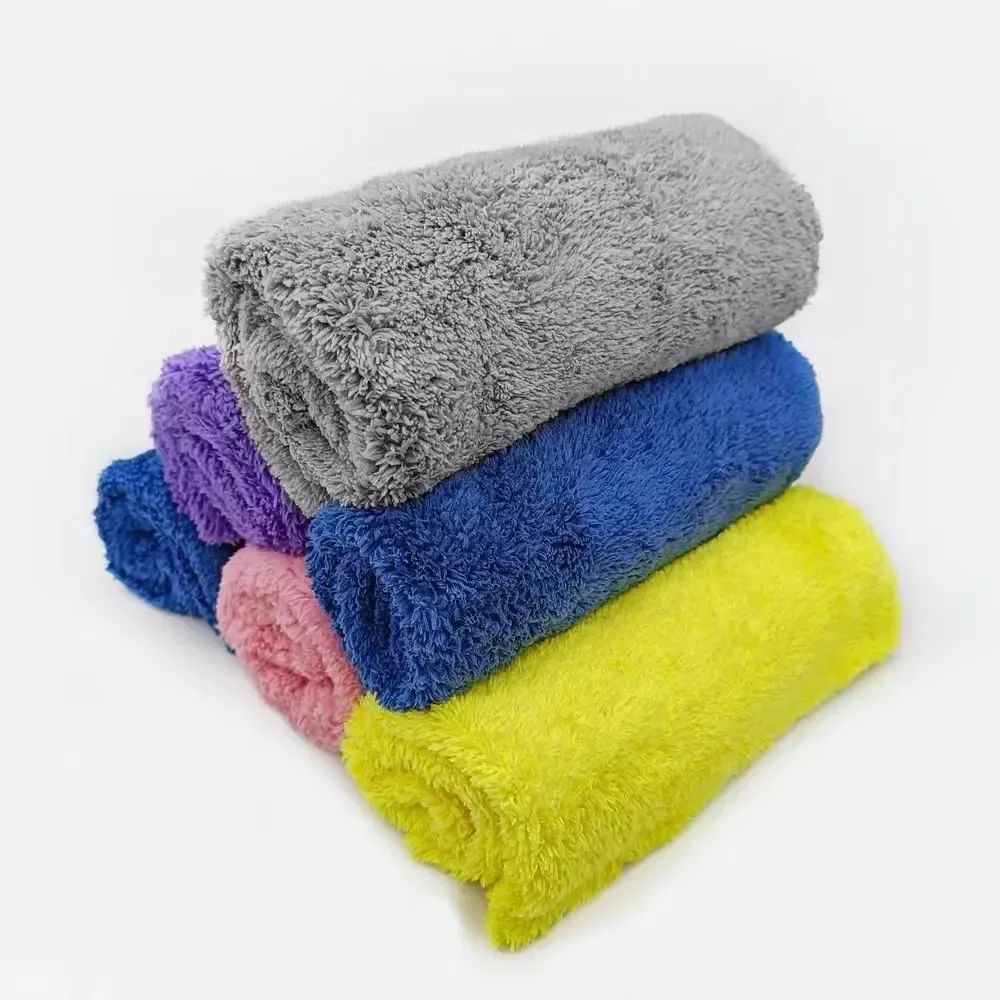 Edgeless Plush Microfiber Towel for Car Care - main view