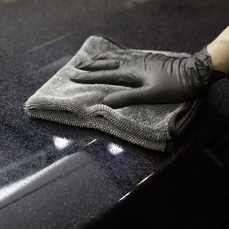 Black Fade-Resistant Microfiber Cleaning Towel for Car Care thumbnail